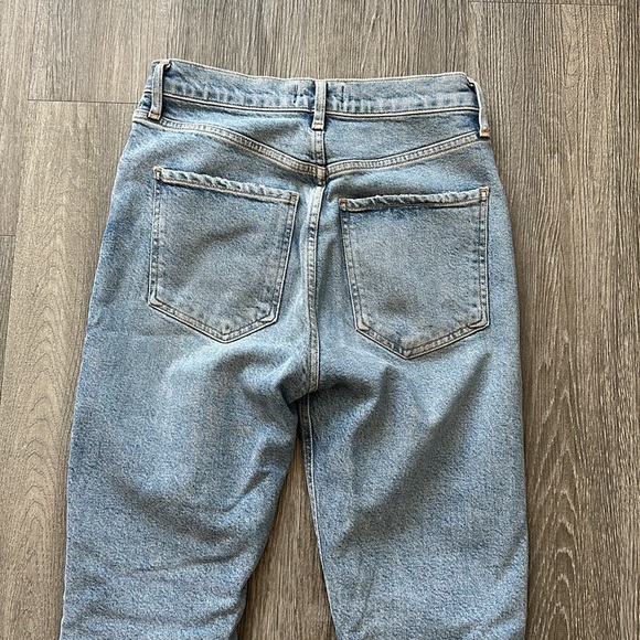 Agolde Riley Distressed Jeans - Picture 4 of 5